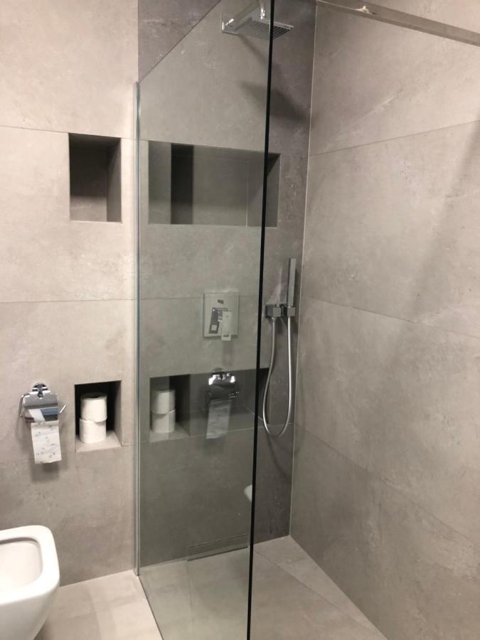 Apartament De Lux Apart 45 Grabiszynska Wrocław Extérieur photo