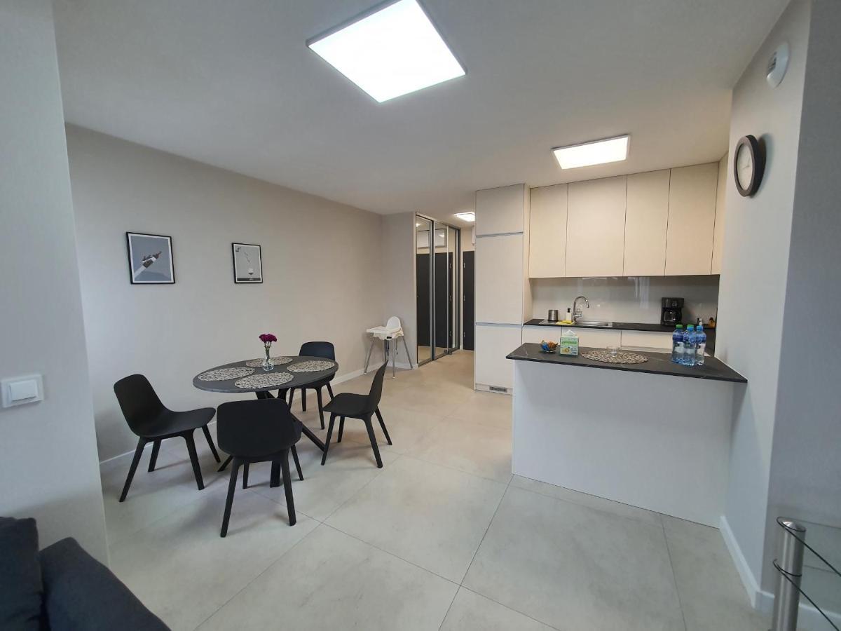 Apartament De Lux Apart 45 Grabiszynska Wrocław Extérieur photo